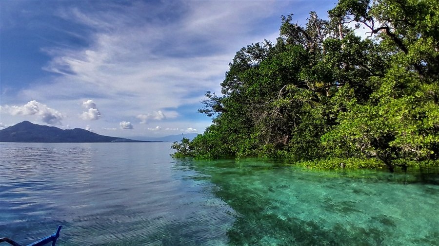 lorenso-bunaken_tours lorenso-bunaken-tours